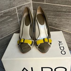 EUC taupe/yellow accent pump Aldo size 7.5